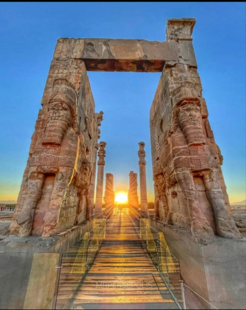 بعضی دریافتی های شهروندای نوریِ رامونکا و لایت کد هایی که کشیدن img 4727